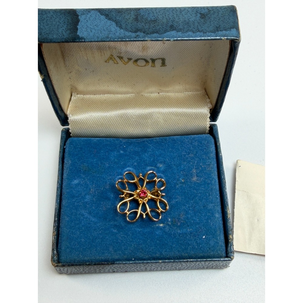 Vintage AVON President's Club Sterling Silver Gold Plate .20ct Ruby Brooch #1219